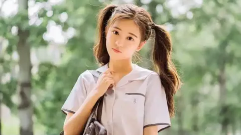 泰国持枪洗劫金店