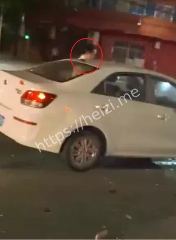 酒驾撞飞电瓶车