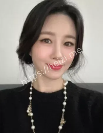 王萌萌时尚打扮