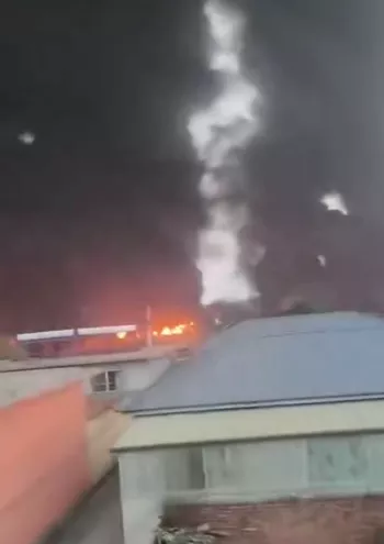 危化品运输追尾泄漏