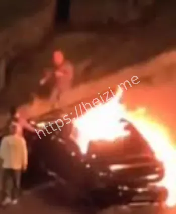 小米SU7电子门锁断电锁死