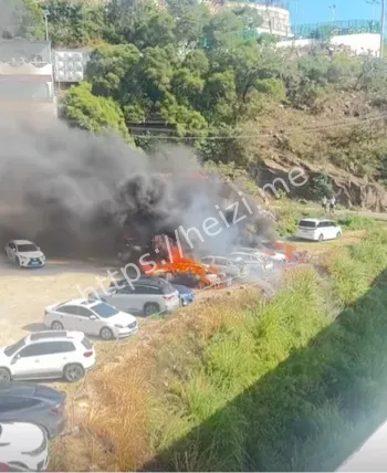 10月5日多辆豪车连环燃烧