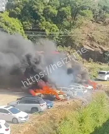 新车800公里停车场自燃