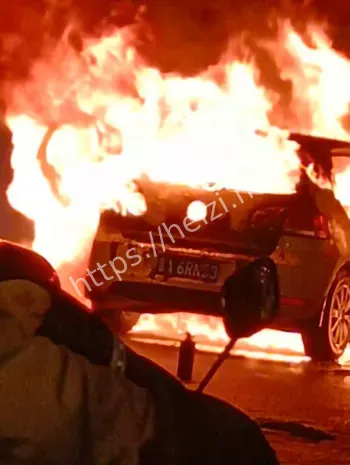 上汽大众Polo自燃