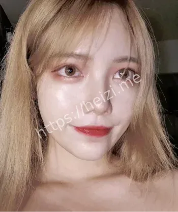 00后济南大学生秦雅安私密照