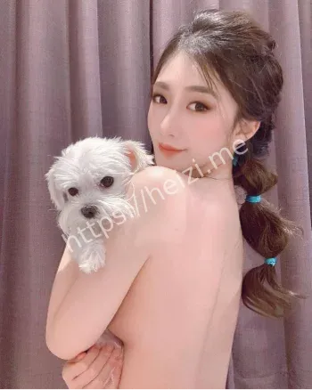 校园女神谢薇安写真流出