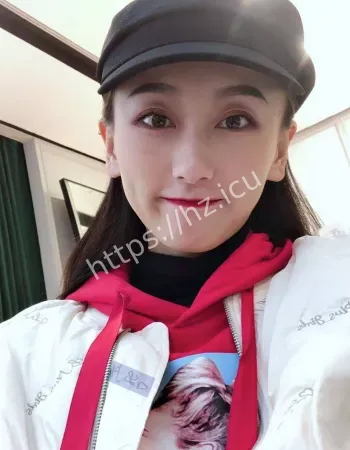 失恋侄子找小姨安慰