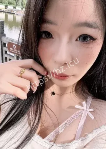 碎花裙小姐姐视频