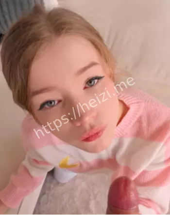 继妹撞见哥哥自慰