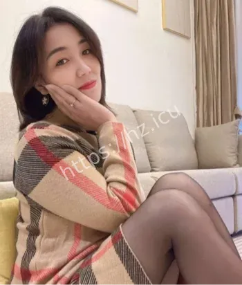 盐城周大福店长一拖三视频