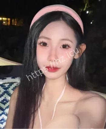 吴芷舒私下狂野