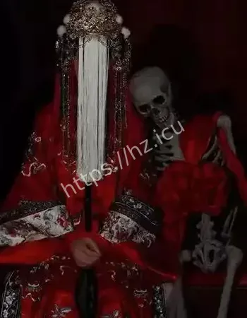 南山吊脚楼怨灵